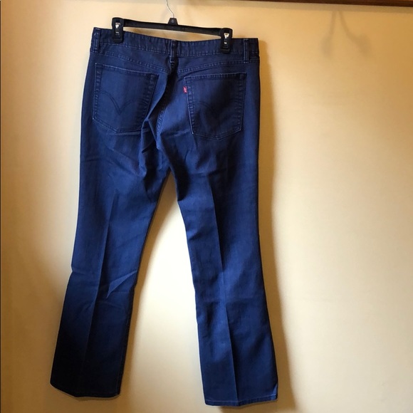Women’s Levi’s size 13 jr M jeans - Picture 2 of 4